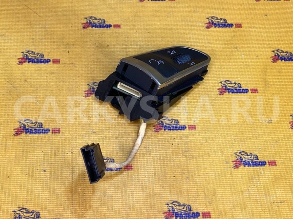 Кнопки рулевого колеса (руля) Audi Q7 4L (2005—2009) Audi 200 оригинальный номер 4E0951527AG