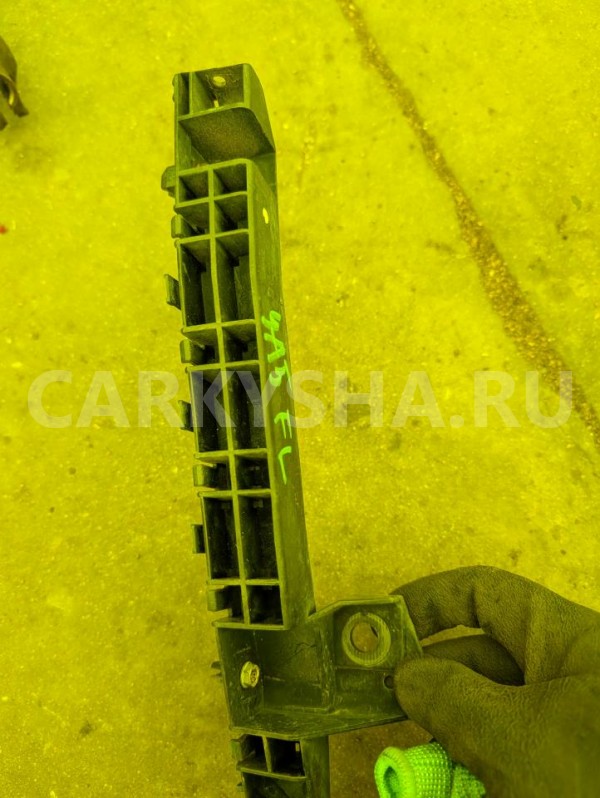 Крепление бампера Subaru Exiga 