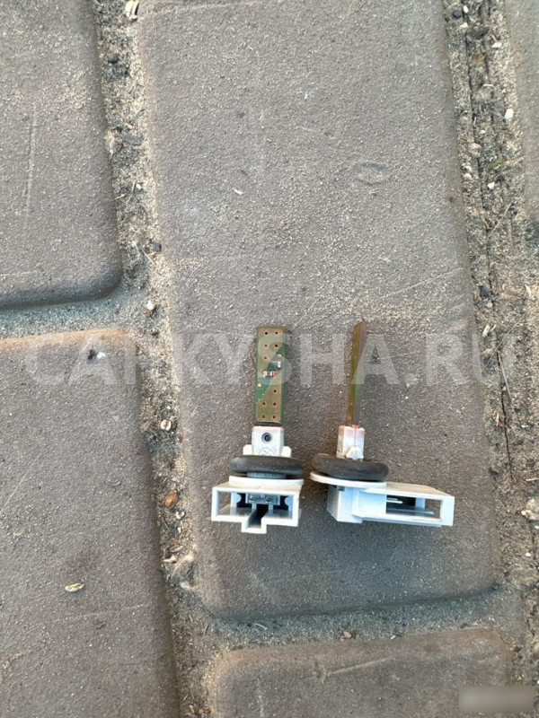 Датчик температуры воздуха VW Skoda Audi Volkswagen Golf Plus оригинальный номер 3d0907543a