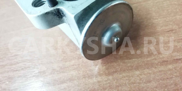 Клапан кондиционера Audi Q5 I (2008—2012) Audi 200 оригинальный номер h7995002