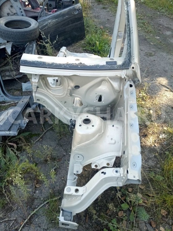 Лонжерон передний левый Mercedes ML W166 2012 Mercedes-Benz M-klasse оригинальный номер A1666200150