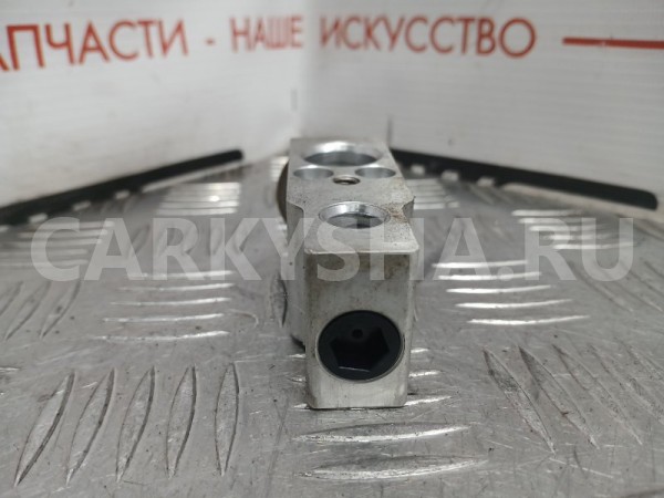 Клапан кондиционера Toyota Vitz 