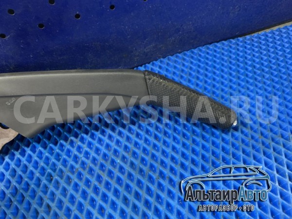 Ручник Pajero 3 рычаг стояночного тормоза Mitsubishi i оригинальный номер MN102375HB