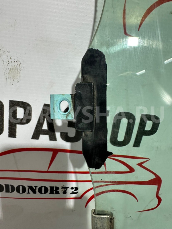 Стекло передней левой двери Toyota Yaris 2005-2009 Toyota Yaris оригинальный номер 681200D071