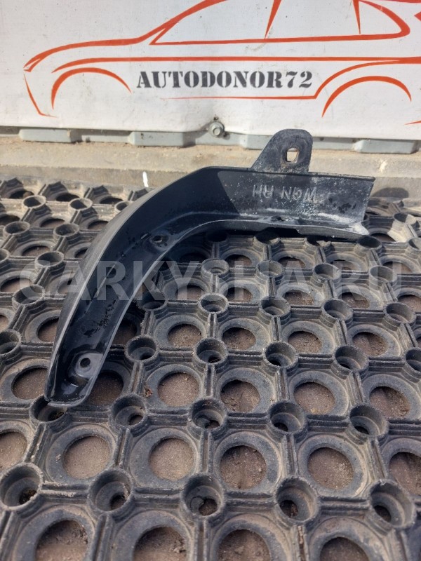 Брызговик задний правый Kia Ceed 1 ED Kia Cee'd оригинальный номер 868421H100