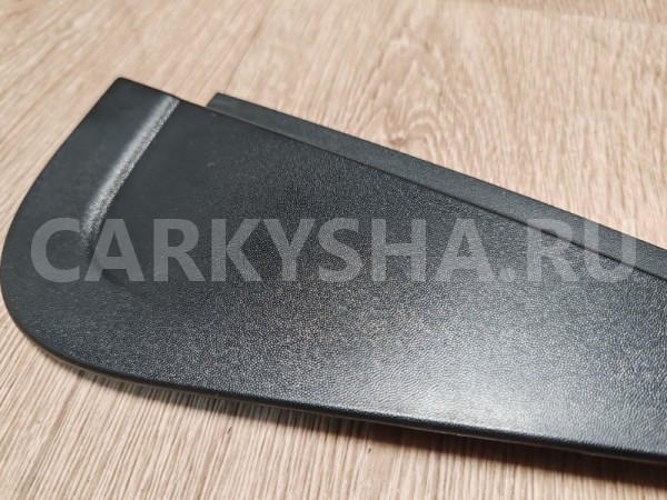 Уголок задней левой двери Nissan Terrano 2018 8223500Q0B F4R Nissan Terrano 