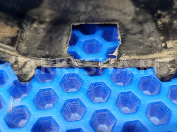 Воздухозаборник Renault Logan 2015 960159288R L8MV K7MA812 Renault Logan 