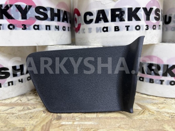 Накладка ручки внутренней правая Toyota Highlander III (U50) оригинальный номер 69283-08010-C0