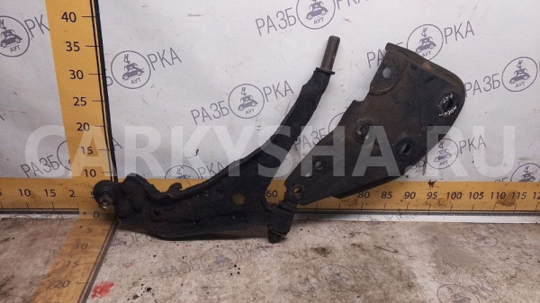 Рычаг нижний передний правый Nissan AVENIR W11 Nissan Avenir оригинальный номер 5450051E05