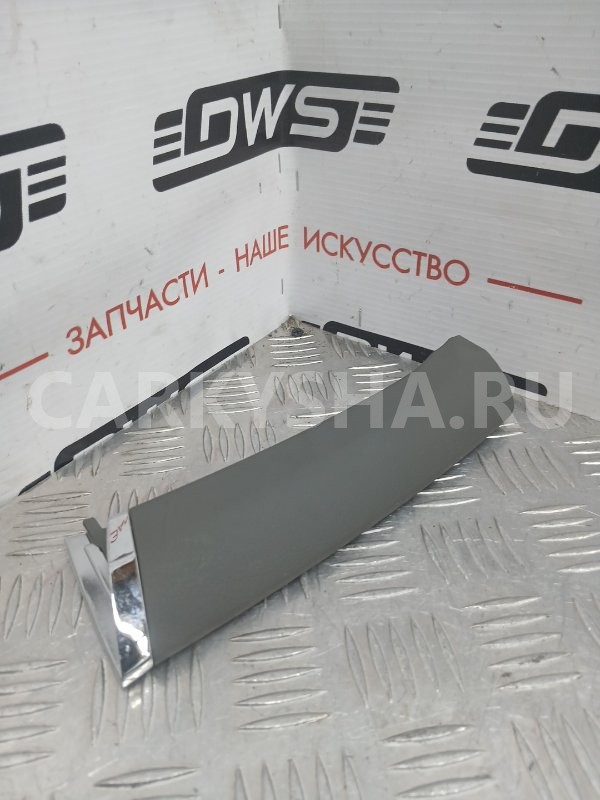 Накладка пластиковая в салон Toyota Camry 