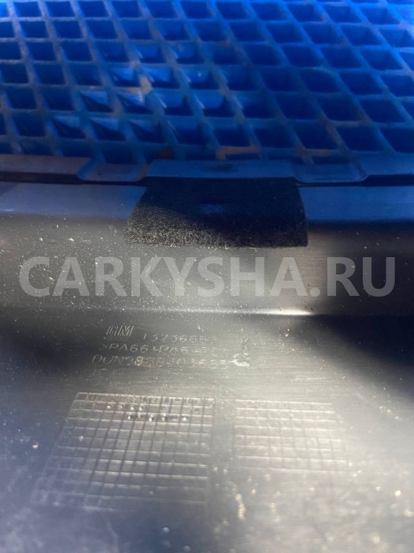 Кожух рулевой колонки Opel Astra GTC H (2004—2007) Opel Astra оригинальный номер 13236663