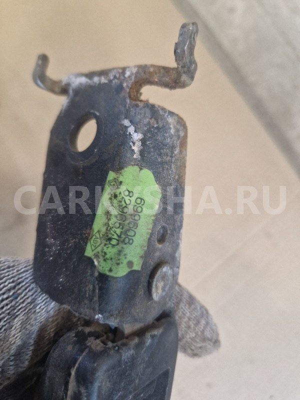 Замок ремня безопасности Renault Megane II Renault 20 оригинальный номер 8200699608