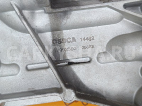 Корпус масляного фильтра Chevrolet Cruze J300 Chevrolet Cruze 