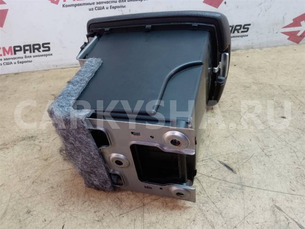 Название детали Подлокотник Модель KIA Sorento XM Kia Sorento оригинальный номер 846602P100VA