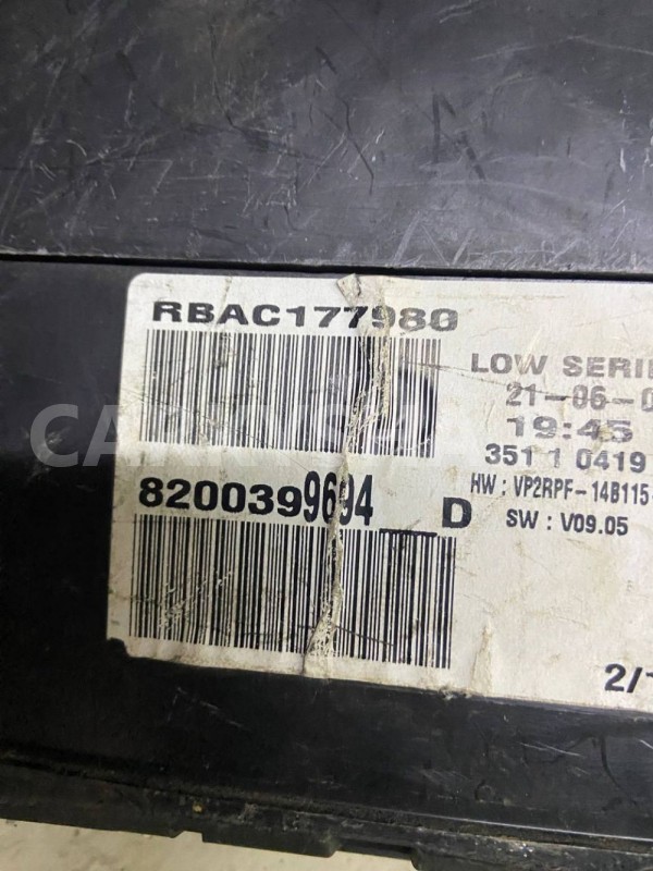 Панель приборов Renault Megane II (2002—2006) Renault 20 оригинальный номер 8200399694