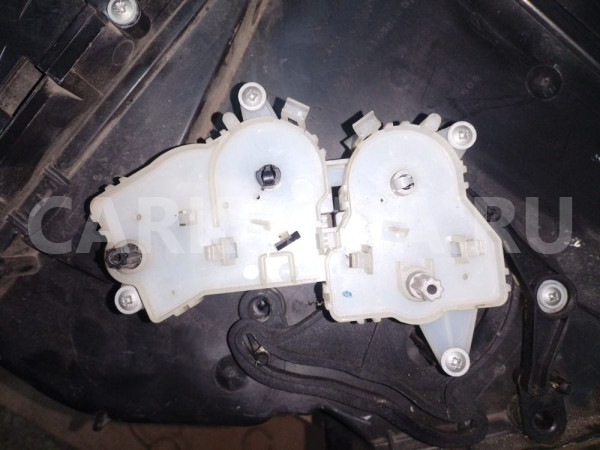 Корпус отопителя Ford Focus I (1998-2004) Ford Focus оригинальный номер xs4h18k418ae