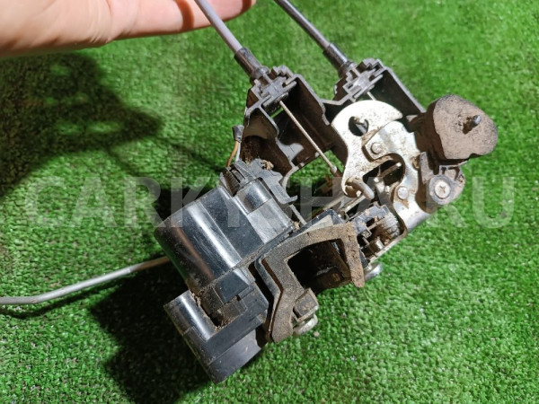 Замок двери задней левой Chevrolet Spark оригинальный номер 96966797