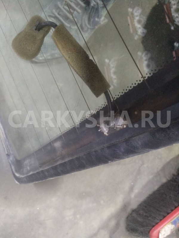 Стекло заднее Mitsubishi Lancer 9 Mitsubishi i оригинальный номер MR520282