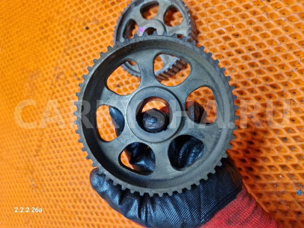 Шестерня распредвала audi A8 d2 4.2 Audi A8 оригинальный номер 077109111g