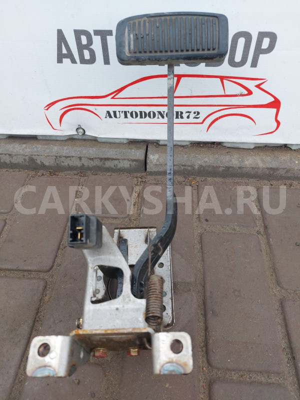 Педаль тормоза Hyundai Getz АКПП Hyundai Getz оригинальный номер 328101c700