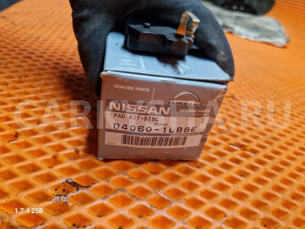 Задние тормозные колодки infiniti qx56/qx80 Infiniti I оригинальный номер d40601lb8e