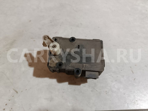 Моторчик заслонки отопителя Mitsubishi Diamante оригинальный номер MB813593