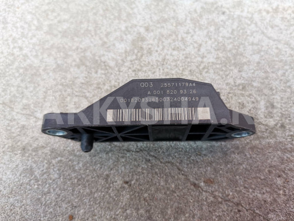 Датчик airbag A0018209326 Mercedes-Benz E-Class 2003 W211 647.961 2.7 Mercedes-Benz E-klasse оригинальный номер A0018209326