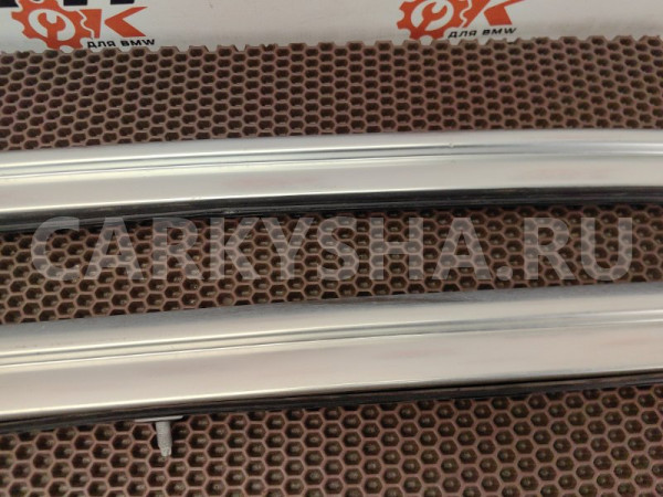 Леера молдинги крыши BMW X1 оригинальный номер 51 13 2 990 985, 51 13 2 990 985, 51132990985, 2990985, 51 13 2 991 697, 51132991697, 2991697, 51 13 2 990 986, 51132990986, 2990986, 51 13 2 991 698, 51132991698, 2991698