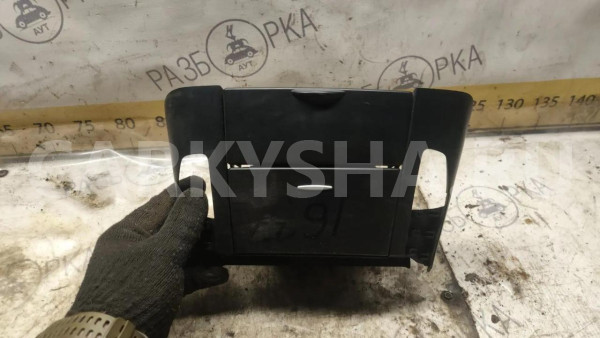 Карман под мелочь Kia Ceed ED рестайлинг Kia Cee'd оригинальный номер 847701H050EQ