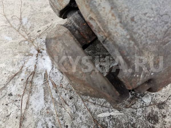 Суппорт правый передний Mercedes-Benz M-класс W164 Mercedes-Benz M-klasse оригинальный номер A1644202483