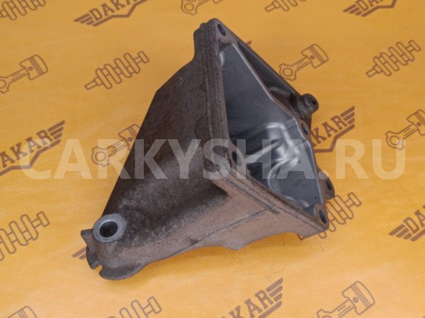 Кронштейн двигателя левый Mercedes-Benz C230 W204 Mercedes-Benz C-klasse 