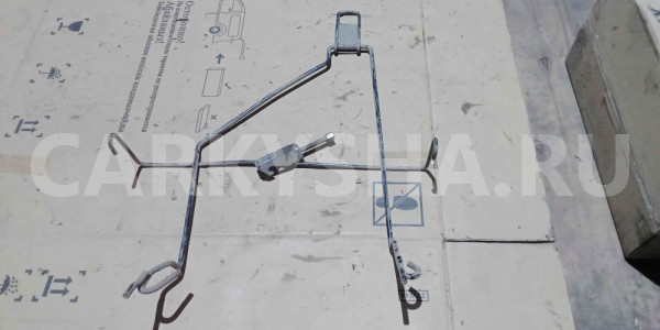 Болт крепления запасного колеса Renault Sandero I (2009—2014) Renault 14 оригинальный номер 572210001R