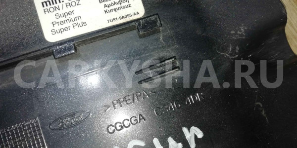 Лючок бензобака Ford Focus III (2011—2015) Ford Focus оригинальный номер 1746394