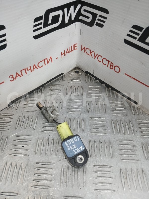 Датчик AIRBAG Toyota Avensis 