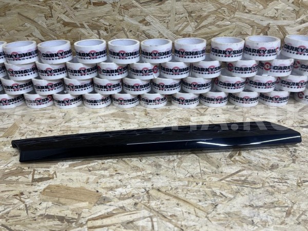 Накладка стойки левая JETOUR T1 оригинальный номер 609003107AA