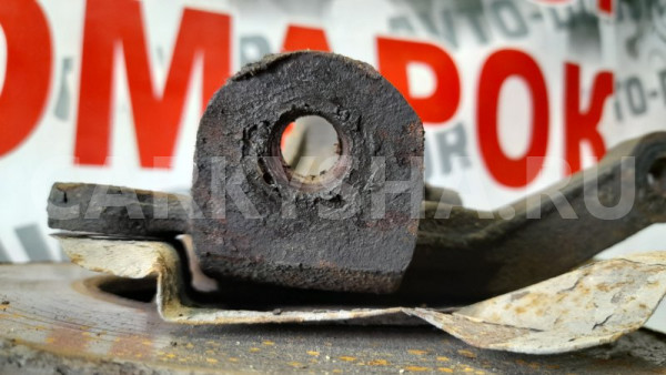 Кулак поворотный передний правый Kia Rio 3 СЕДАН Kia Rio оригинальный номер 51716-0U000