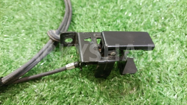 Трос открывания лючка бензобака Chery Tiggo 2 2017 Chery Tiggo 2 оригинальный номер T115413310