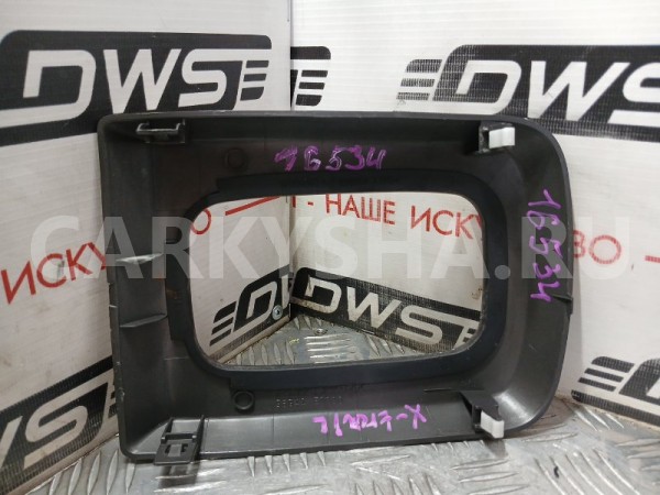 Консоль КПП Nissan X-Trail 