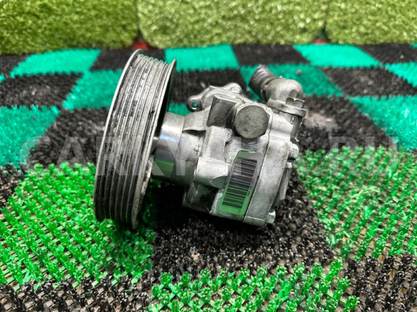 Насос ГУР Audi A4 A5 2008-2012 8K0145153F Audi 200 