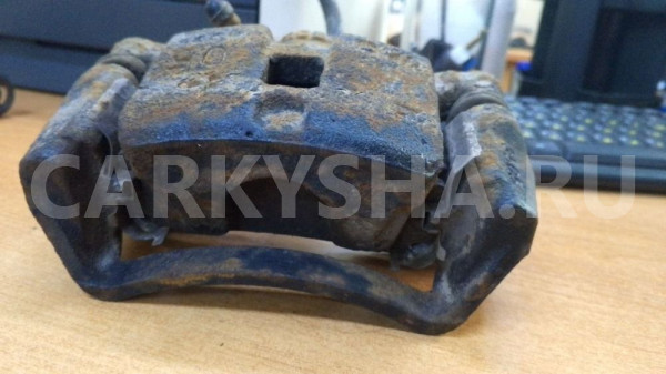 Суппорт задний правый Mitsubishi Galant 8 Mitsubishi Galant 