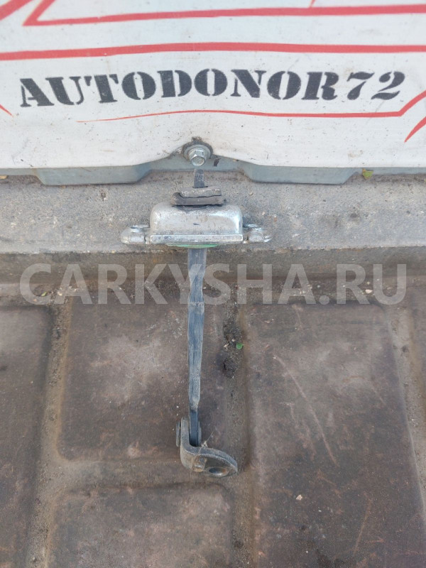 Ограничитель двери задней левой Hyundai Getz Hyundai Getz оригинальный номер 794801C000