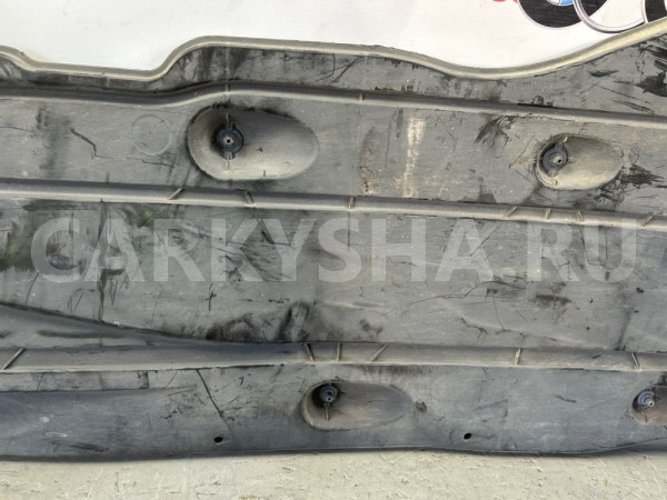Защита антигравийная правая Volkswagen GOLF 2015 Volkswagen Golf 