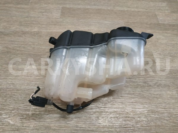 Бачок расширительный Land Rover Freelander оригинальный номер 6G918К218D2L4A