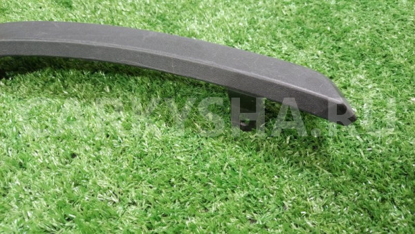 Накладка крыла передняя правая Toyota Rav4 2018 Toyota RAV 4 оригинальный номер 7560142160