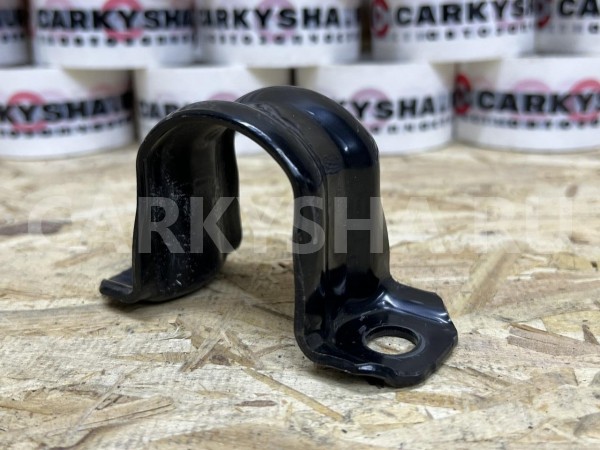 Кронштейн заднего стабилизатора Toyota Camry VIII (XV70) Рестайлинг – седан оригинальный номер 48832-33080