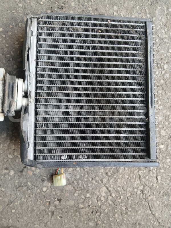 Радиатор кондиционера для Mitsubisi Lancer 9 Mitsubishi i оригинальный номер MR958417