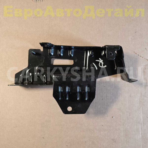 Кронштейн днища задний Land Rover Defender 2 L663 Land Rover Defender оригинальный номер 522123474