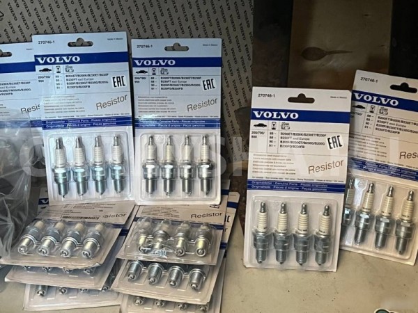 Свечи Volvo 240 Volvo 240 Series 