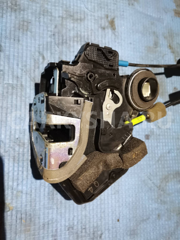 Замок задней правой двери Lexus IS Lexus IS оригинальный номер 69050-53051