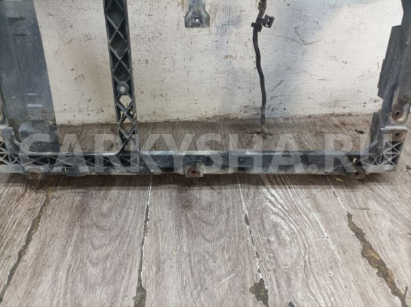 Передняя панель Ford Fiesta ХЕТЧБЭК 3ДВ. ПРАВЫЙ Ford Fiesta 